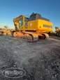 Used Excavator under setting sun,Back of used Komatsu Excavator for Sale,Used Komatsu Excavator for Sale